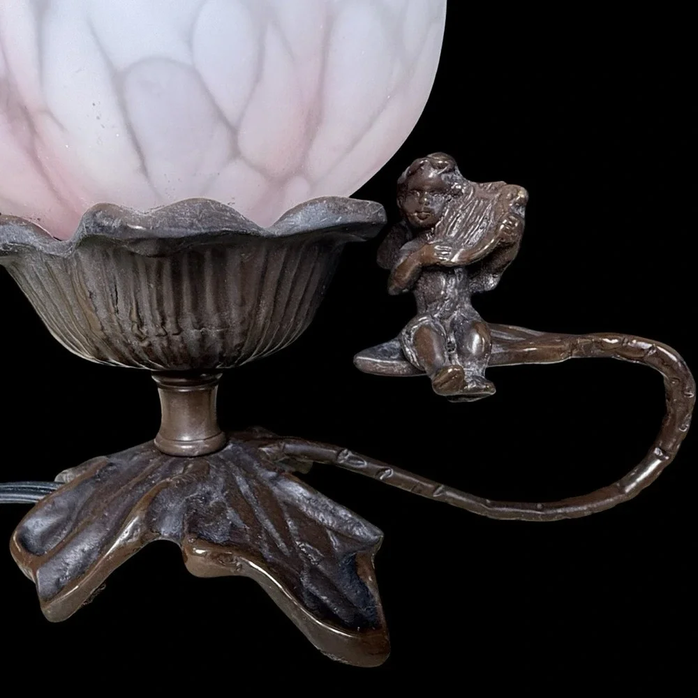 Underwriters Laboratories Portable Lamp Cherub Floral Tulip Glass Table Lamp 6